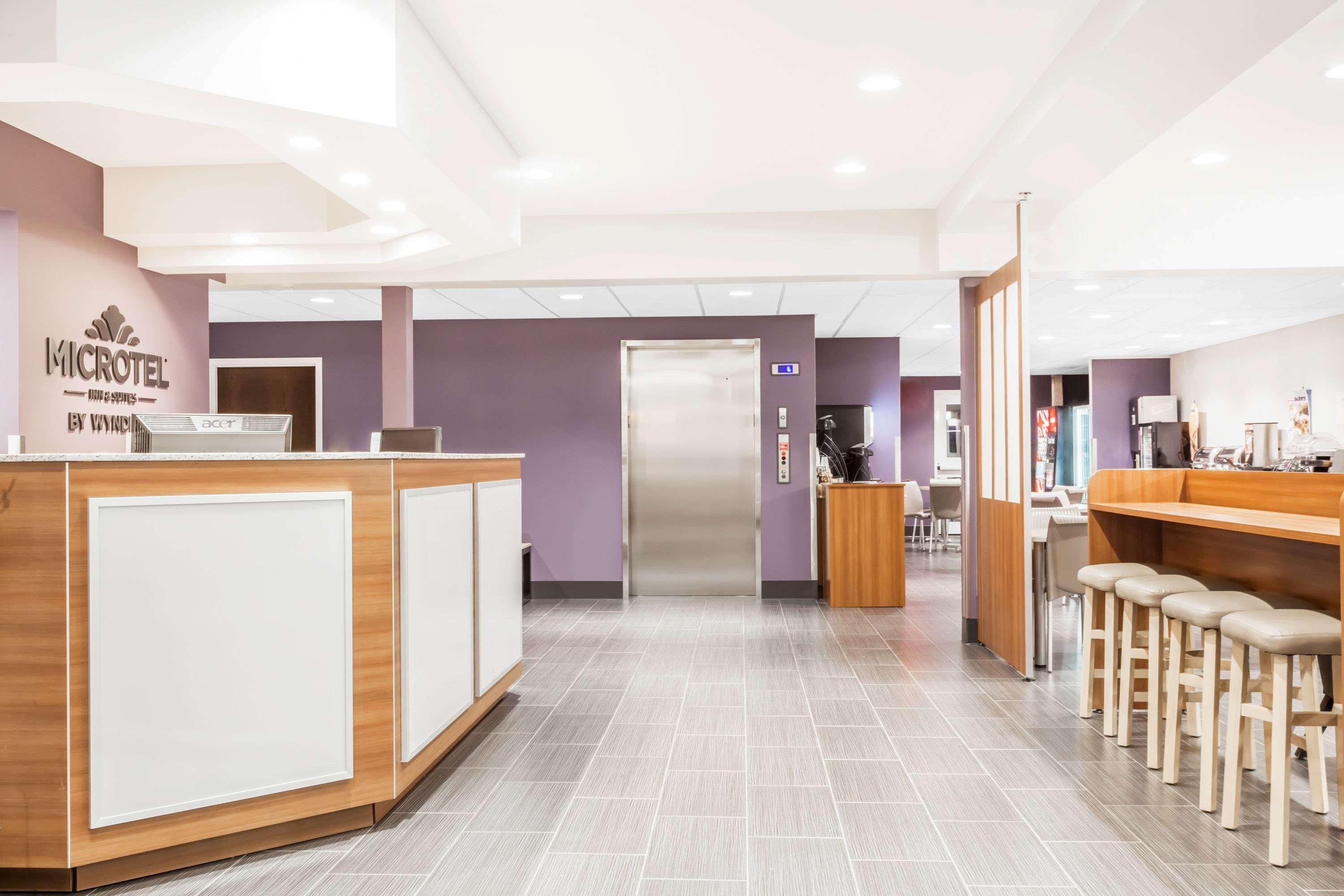 Microtel Inn & Suites Sault Ste. Marie Exterior foto