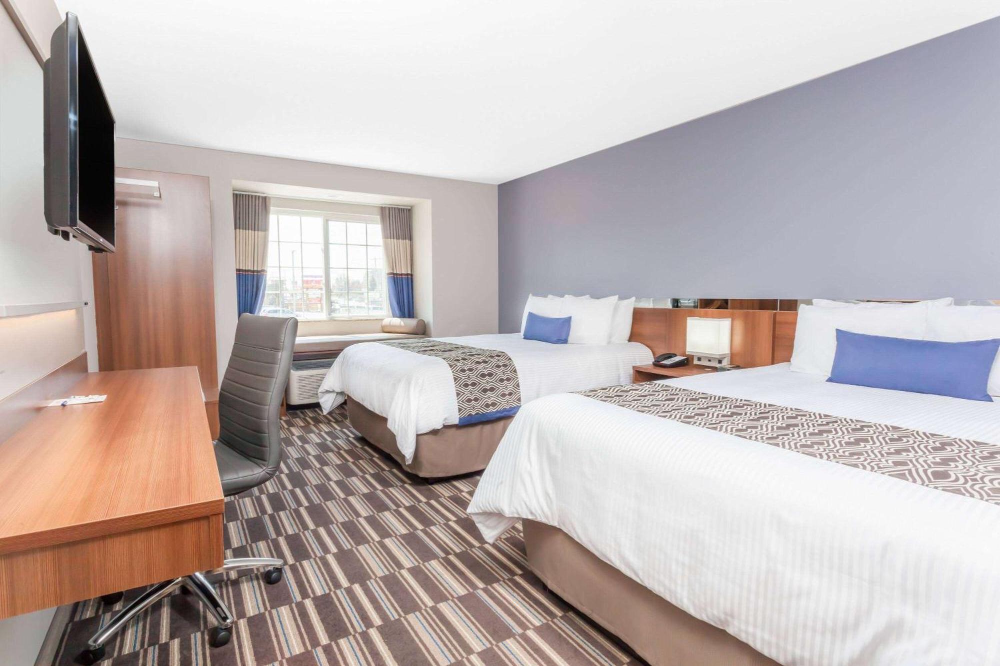Microtel Inn & Suites Sault Ste. Marie Exterior foto