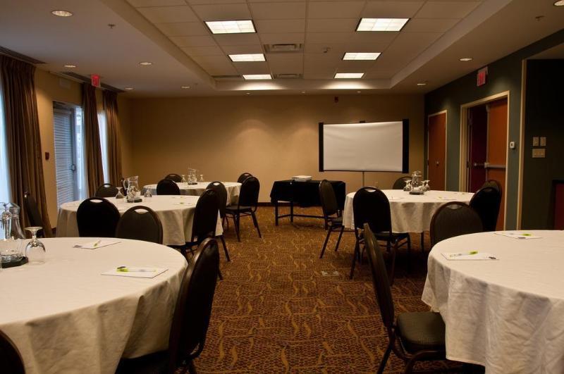 Microtel Inn & Suites Sault Ste. Marie Exterior foto